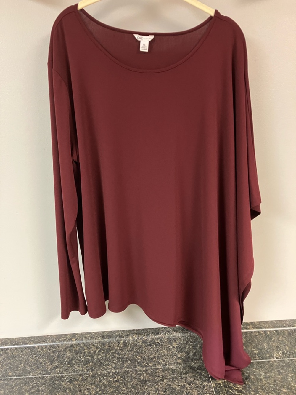 3/$19 ❤️ Cato wine colored mixed sleeve shirt xl 16